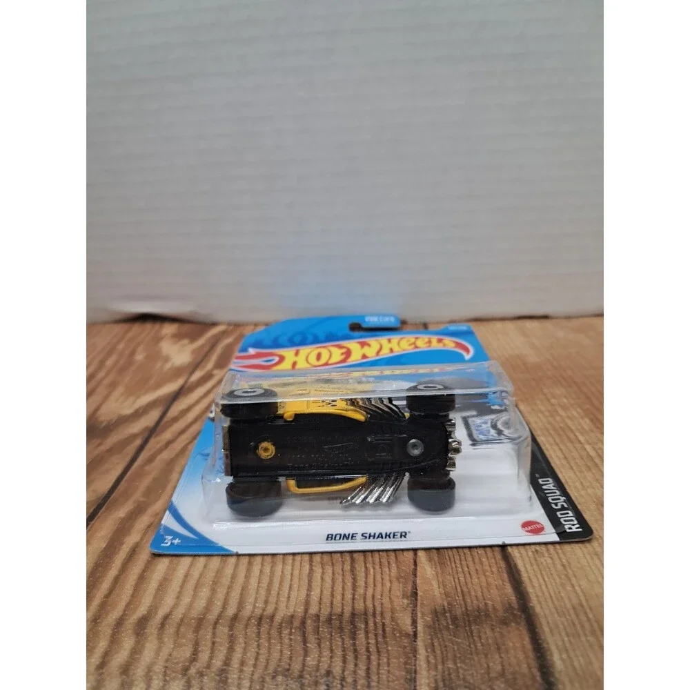 Hot Wheels Bone Shaker Rod Squad Yellow Mooneyes